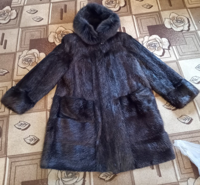 Продам шубу натуральную, нутрия размер 52-54